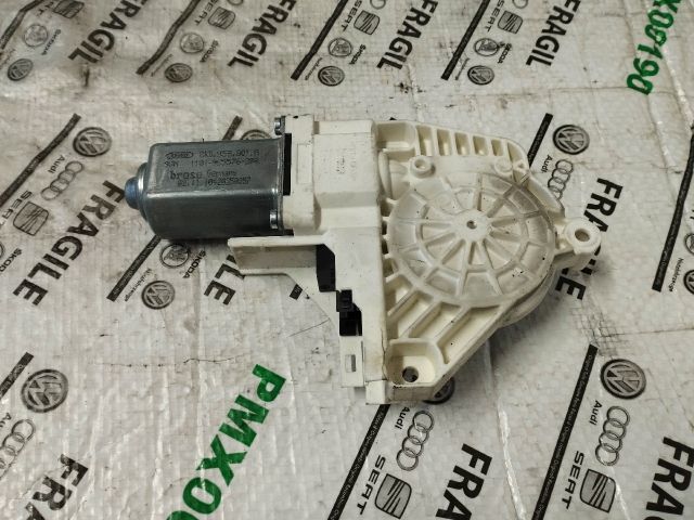 bontott AUDI A5 Bal hátsó Ablakemelő Motor