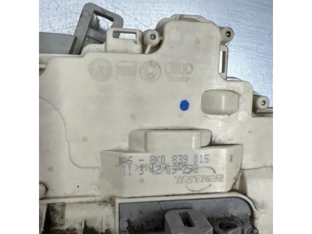 bontott AUDI A5 Bal hátsó Ajtózár