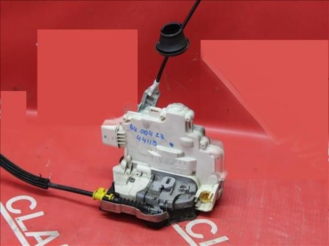 bontott AUDI A5 Bal hátsó Ajtózár