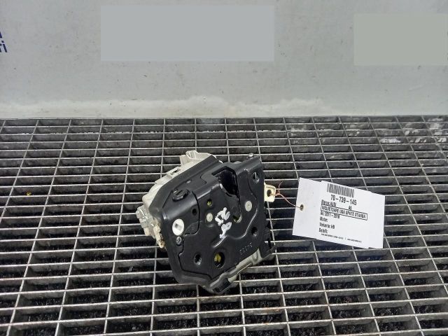 bontott AUDI A5 Bal hátsó Ajtózár