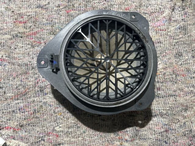 bontott AUDI A5 Bal hátsó Hangszóró