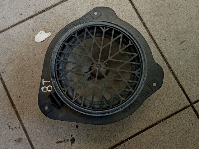 bontott AUDI A5 Bal hátsó Hangszóró
