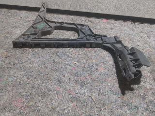 bontott AUDI A5 Bal hátsó Lökhárító Tartó (Műanyag)