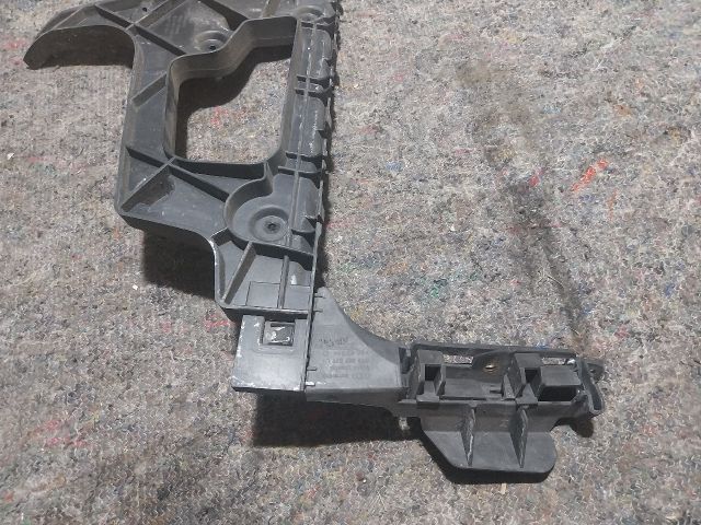 bontott AUDI A5 Bal hátsó Lökhárító Tartó (Műanyag)