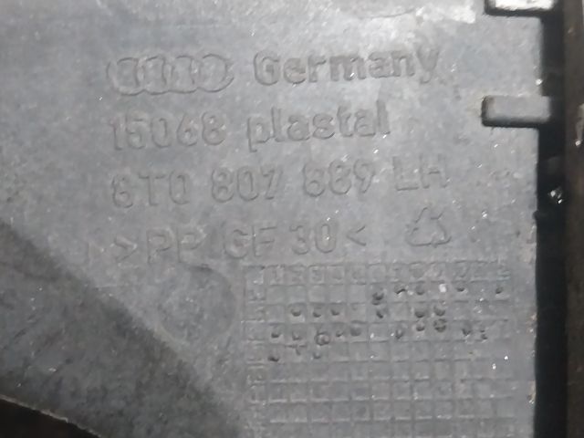 bontott AUDI A5 Bal hátsó Lökhárító Tartó (Műanyag)