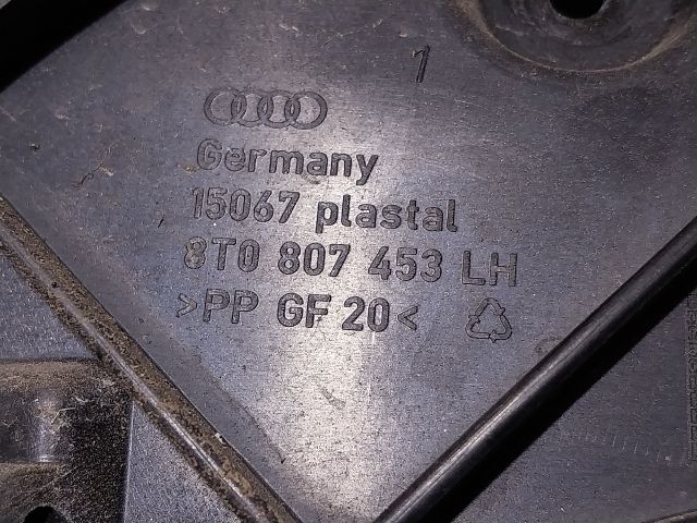 bontott AUDI A5 Bal hátsó Oldal Lökhárító Tartó (Műanyag)