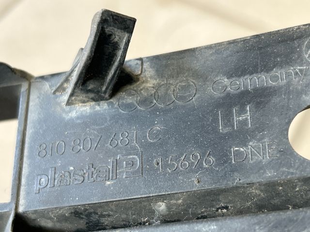 bontott AUDI A5 Bal Ködlámpa Rács