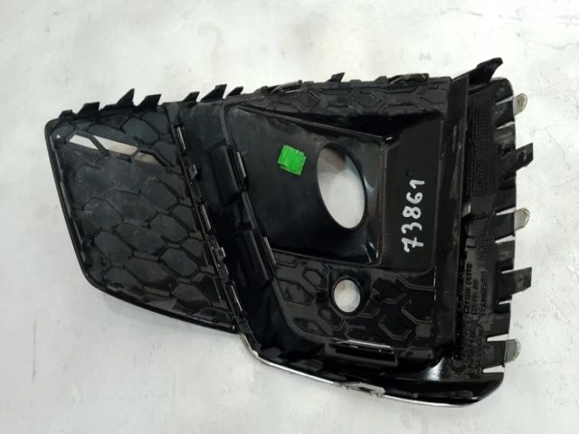 bontott AUDI A5 Bal Ködlámpa Rács