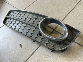 bontott AUDI A5 Bal Ködlámpa Rács