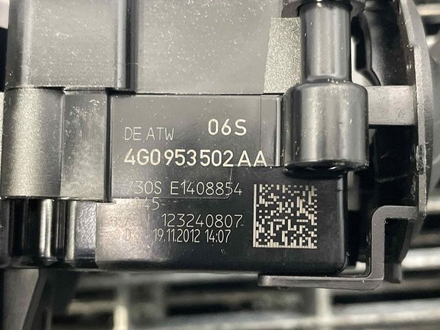 bontott AUDI A5 Bal Kormánykapcsoló Irányjelző