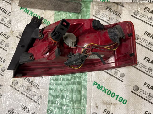 bontott AUDI A5 Bal Külső Hátsó Lámpa