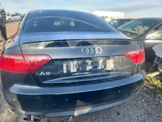 bontott AUDI A5 Bal Külső Hátsó Lámpa