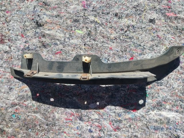 bontott AUDI A5 Bal Küszöb Légterelő