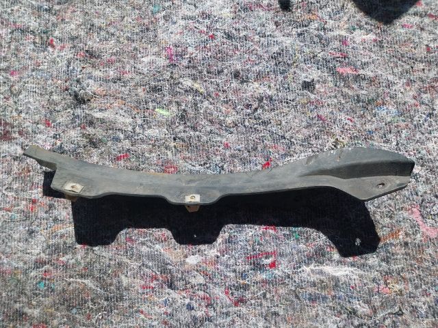 bontott AUDI A5 Bal Küszöb Légterelő