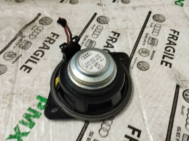 bontott AUDI A5 Bal Műszerfal Hangszóró