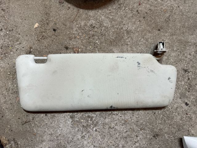 bontott AUDI A5 Bal Napellenző