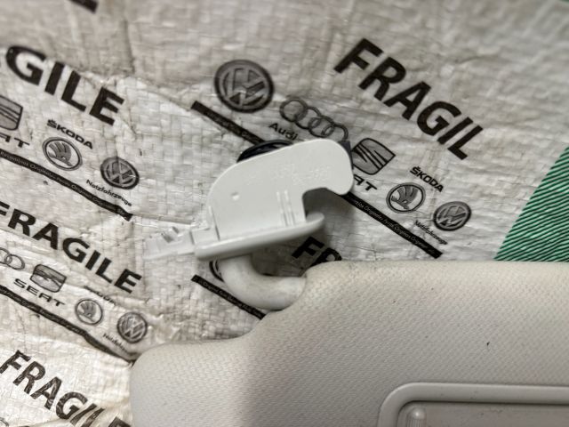 bontott AUDI A5 Bal Napellenző