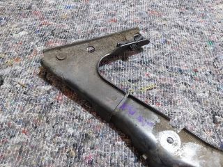 bontott AUDI A5 Bal Sárvédő Oldaltartó