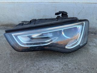 bontott AUDI A5 Bal Xenon Fényszóró