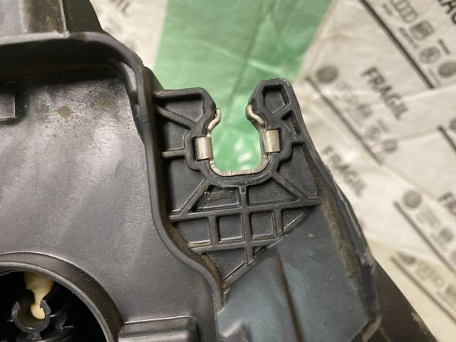 bontott AUDI A5 Bal Xenon Fényszóró