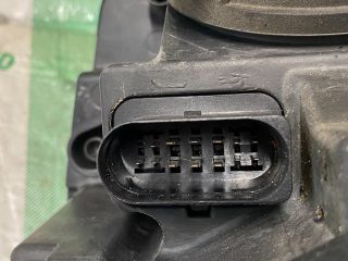 bontott AUDI A5 Bal Xenon Fényszóró