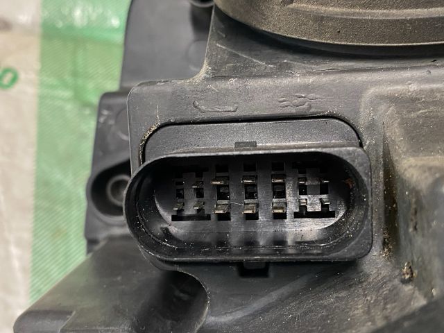 bontott AUDI A5 Bal Xenon Fényszóró