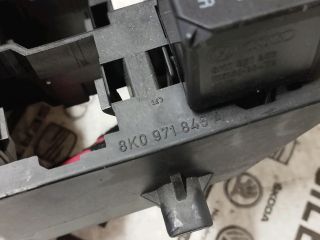 bontott AUDI A5 Biztosítéktábla Utastér