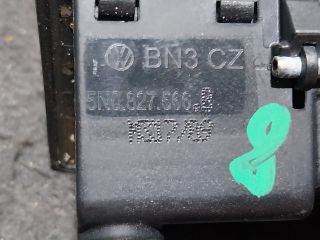 bontott AUDI A5 Csomagtér Nyitó Kar / Gomb