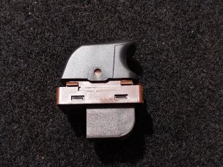 bontott AUDI A5 Csomagtér Nyitó Kar / Gomb