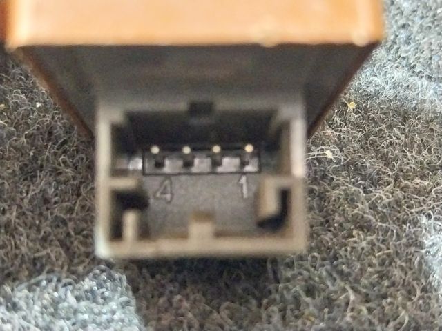 bontott AUDI A5 Csomagtér Nyitó Kar / Gomb