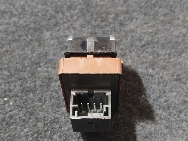 bontott AUDI A5 Csomagtér Nyitó Kar / Gomb