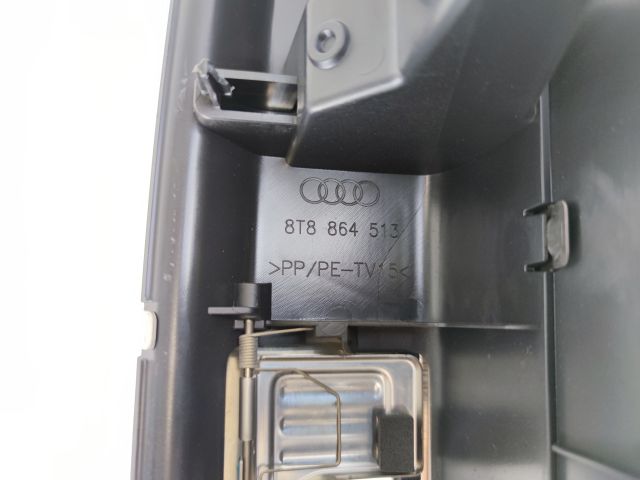 bontott AUDI A5 Csomagtérajtó Díszléc