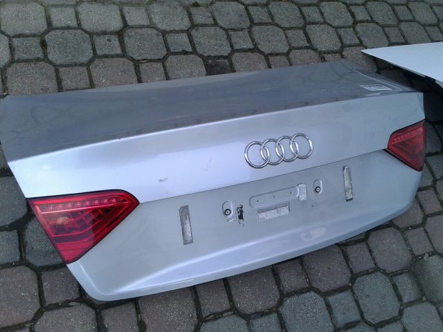 bontott AUDI A5 Csomagtérajtó (Részeivel)