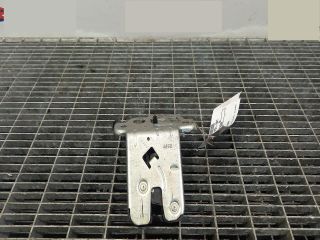 bontott AUDI A5 Csomagtérajtó Ütköző