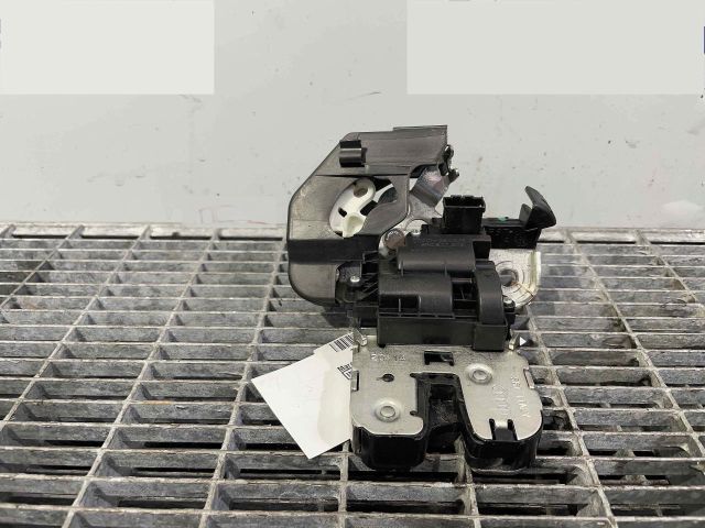 bontott AUDI A5 Csomagtérajtó Ütköző