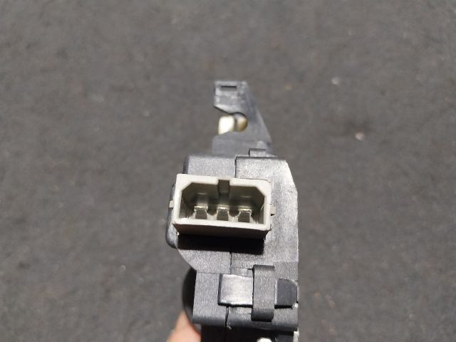 bontott AUDI A5 Csomagtérajtó Zárszerkezet