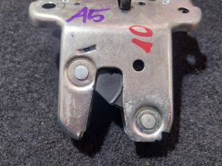 bontott AUDI A5 Csomagtérajtó Zárszerkezet