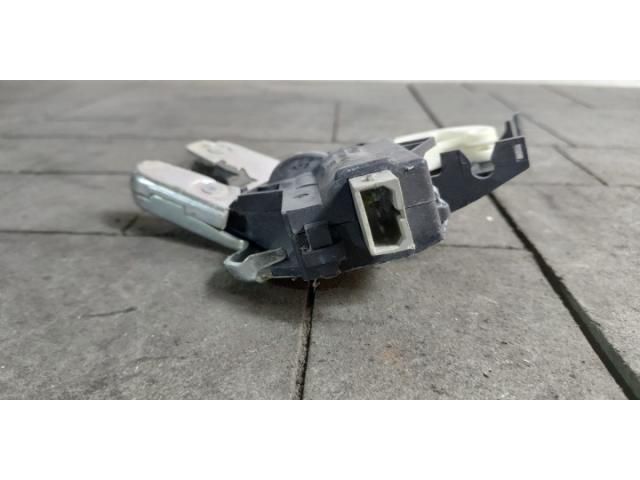 bontott AUDI A5 Csomagtérajtó Zárszerkezet