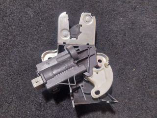 bontott AUDI A5 Csomagtérajtó Zárszerkezet