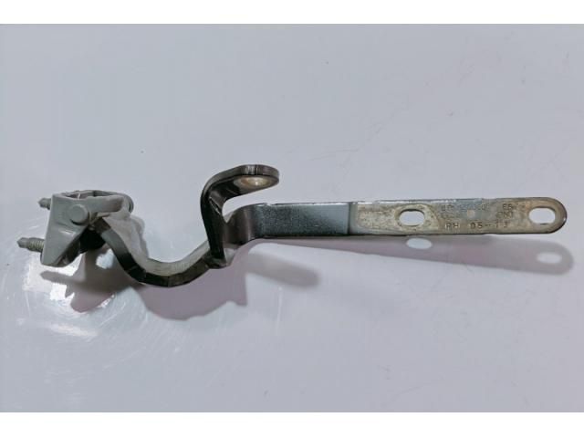 bontott AUDI A5 Csomagtérajtó Zsanér