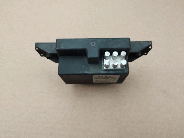 bontott AUDI A5 Elektronika (Magában)