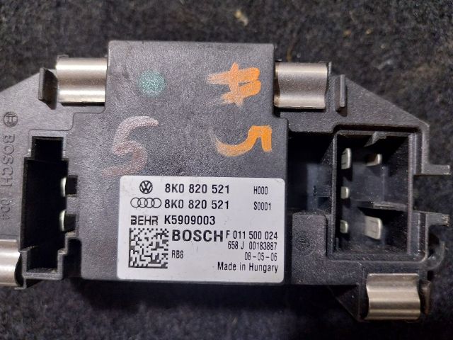 bontott AUDI A5 Előtét Ellenállás Fűtőmotor