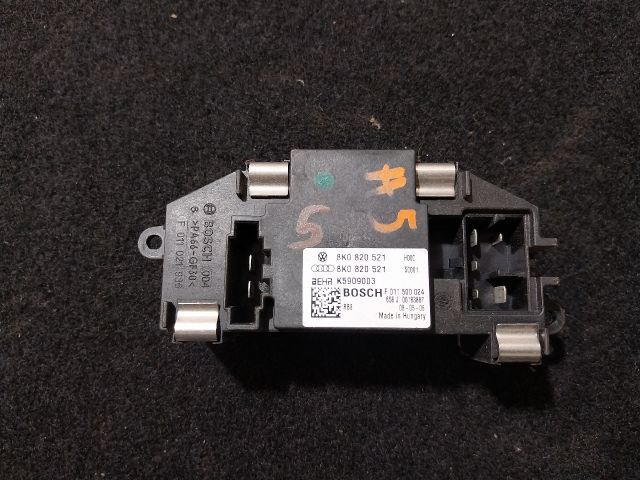 bontott AUDI A5 Előtét Ellenállás Fűtőmotor