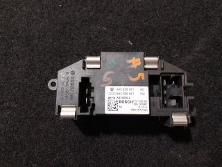 bontott AUDI A5 Előtét Ellenállás Fűtőmotor