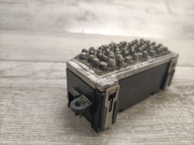 bontott AUDI A5 Előtét Ellenállás Fűtőmotor