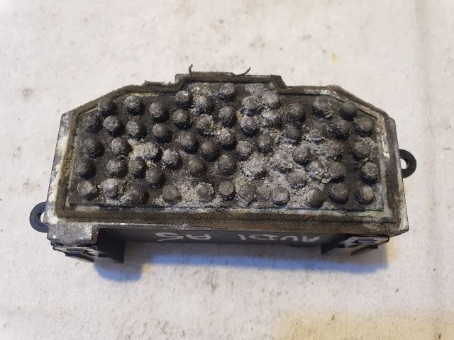 bontott AUDI A5 Előtét Ellenállás Fűtőmotor