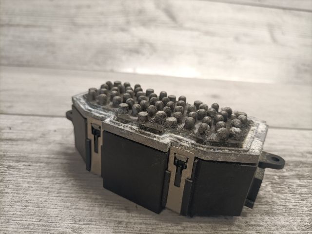 bontott AUDI A5 Előtét Ellenállás Fűtőmotor