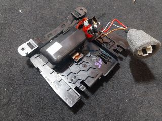 bontott AUDI A5 Első Hamutartó