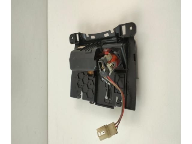 bontott AUDI A5 Első Hamutartó