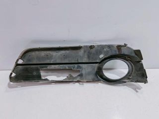 bontott AUDI A5 Első Lökhárító Díszléc